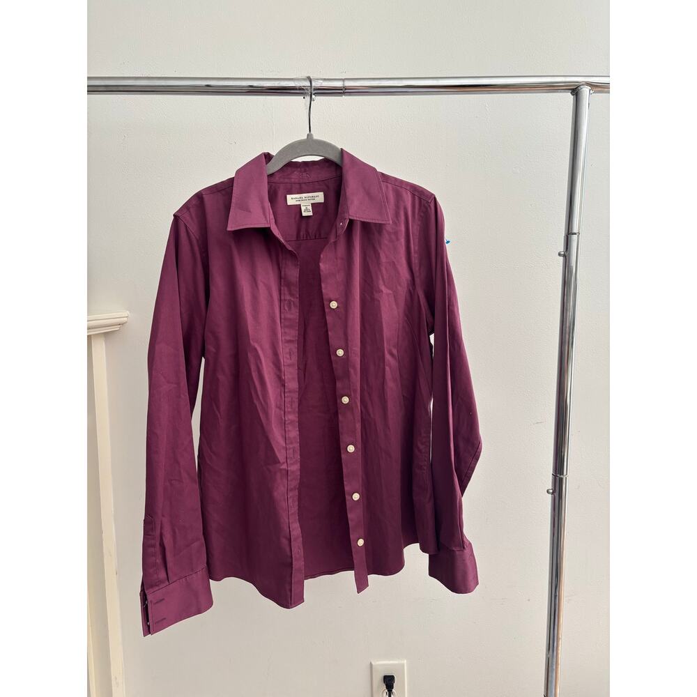 Banana Republic Non-Iron Fitted Shirt Womens Size 12 Purple Stretch Button - Picture 9 of 12